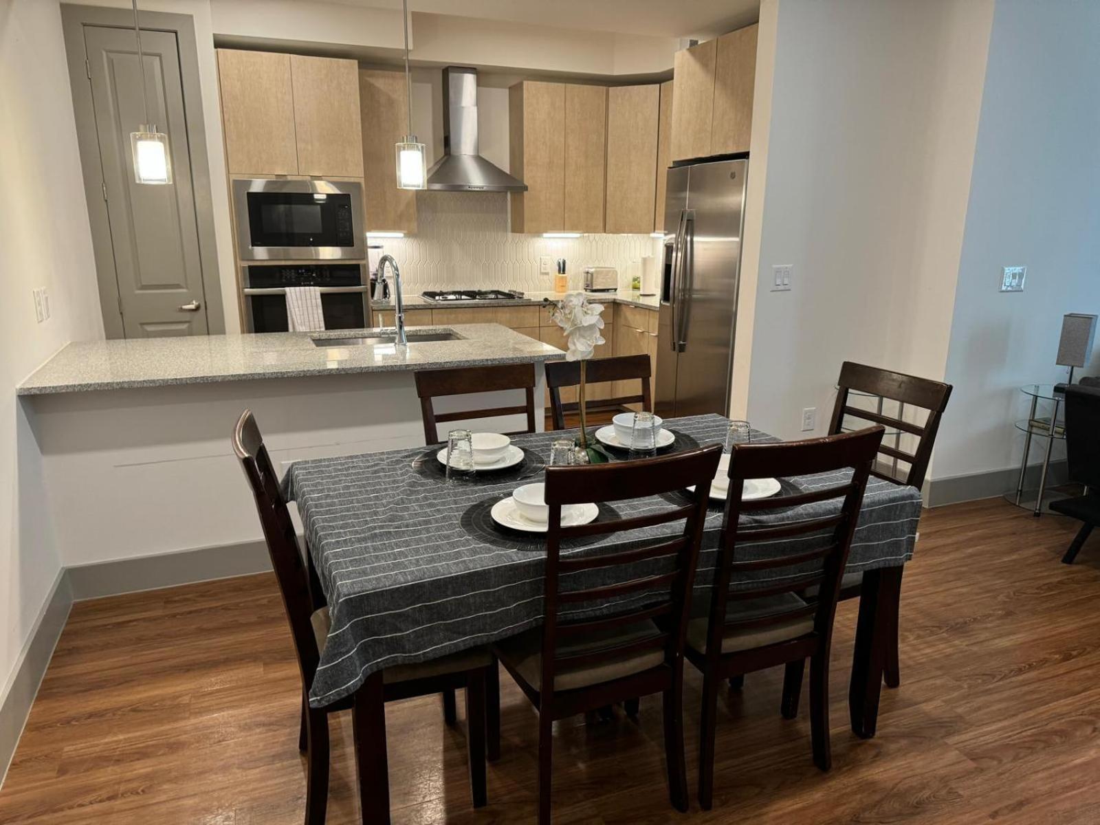 Resort-Style Apartments Near The Galleria Houston Esterno foto