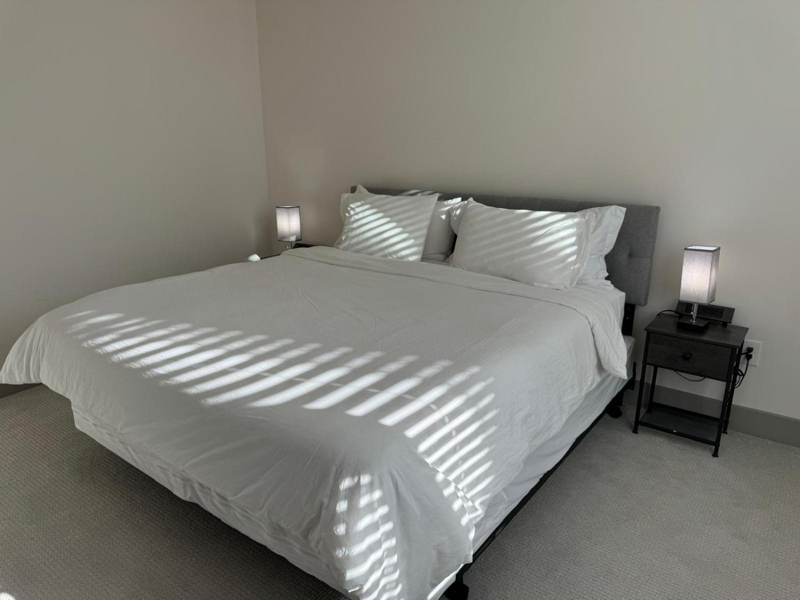 Resort-Style Apartments Near The Galleria Houston Esterno foto