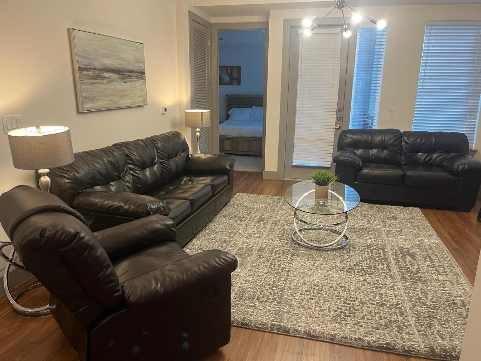 Resort-Style Apartments Near The Galleria Houston Camera foto